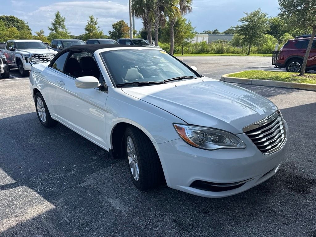 2011 Chrysler 200 Touring