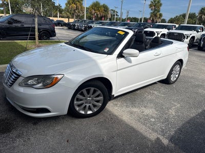 2011 Chrysler 200 Touring