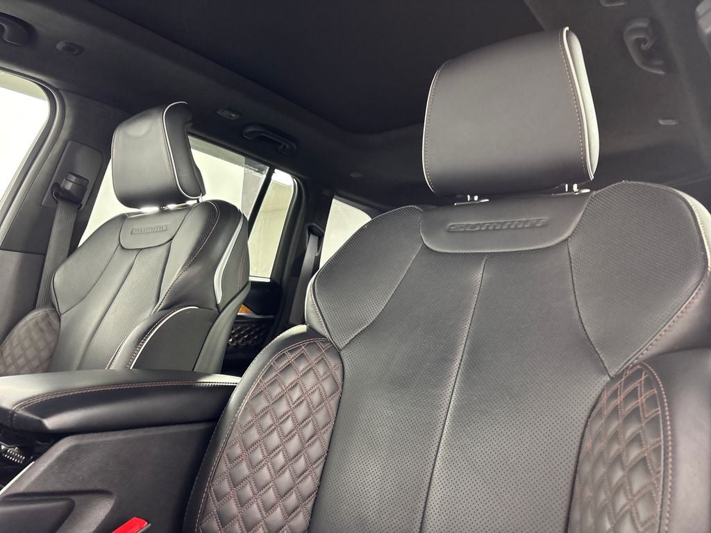 2024 Jeep Grand Cherokee Summit