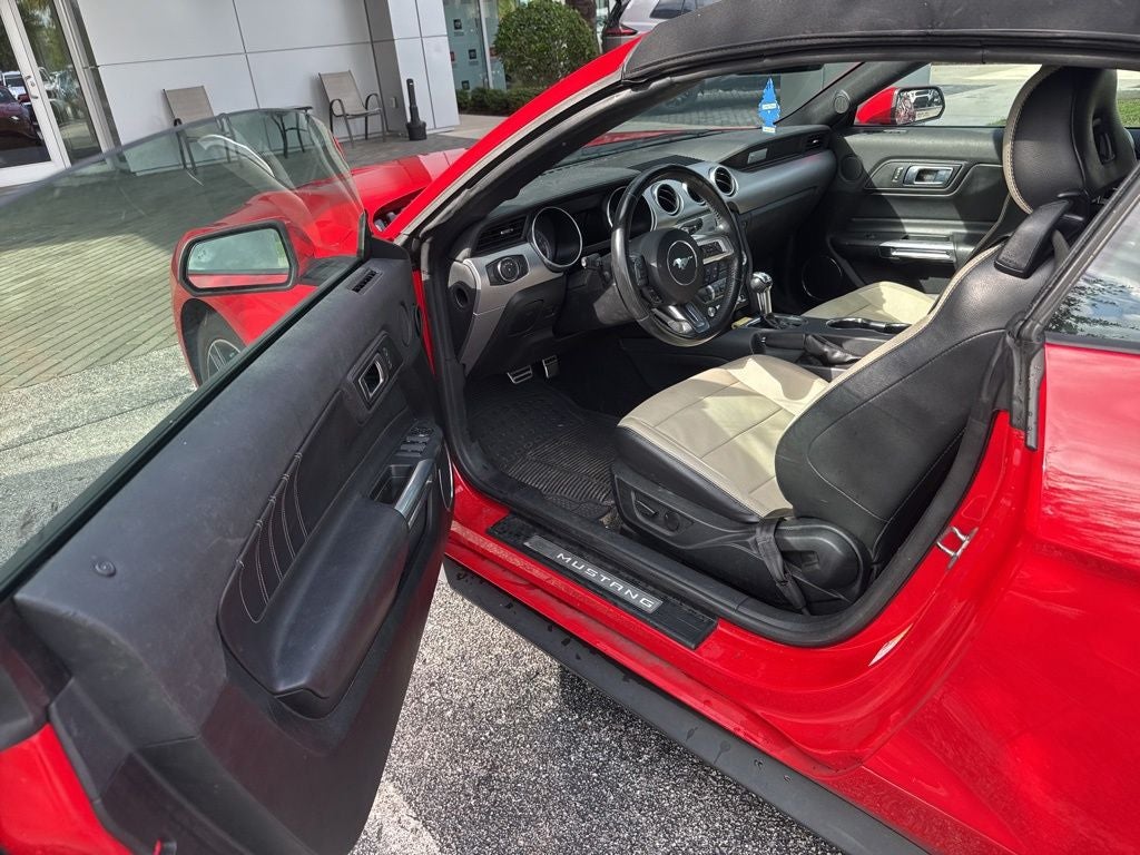 2022 Ford Mustang EcoBoost Premium