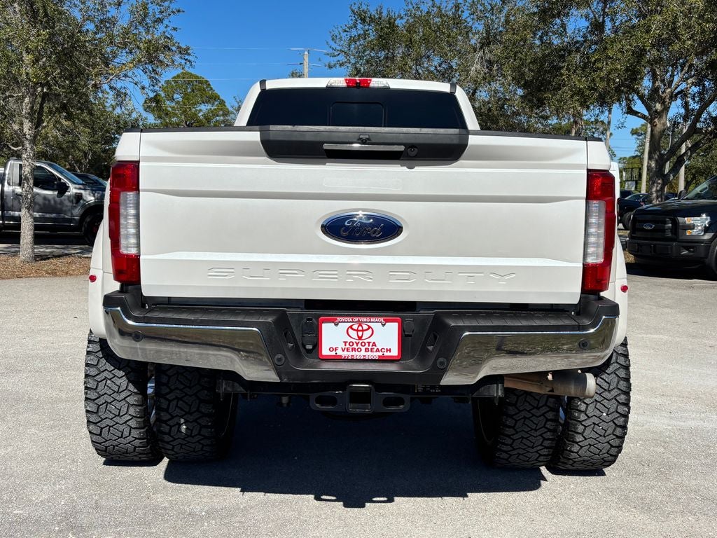 2019 Ford F-350SD Lariat DRW