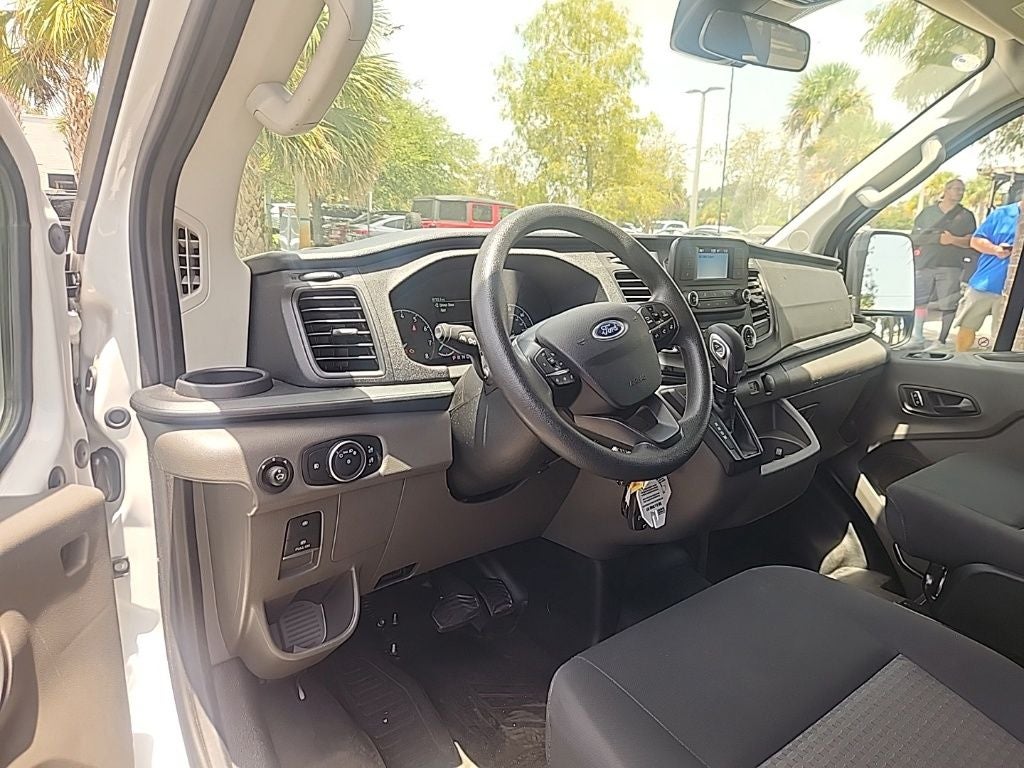 2025 Ford Transit-250 Base