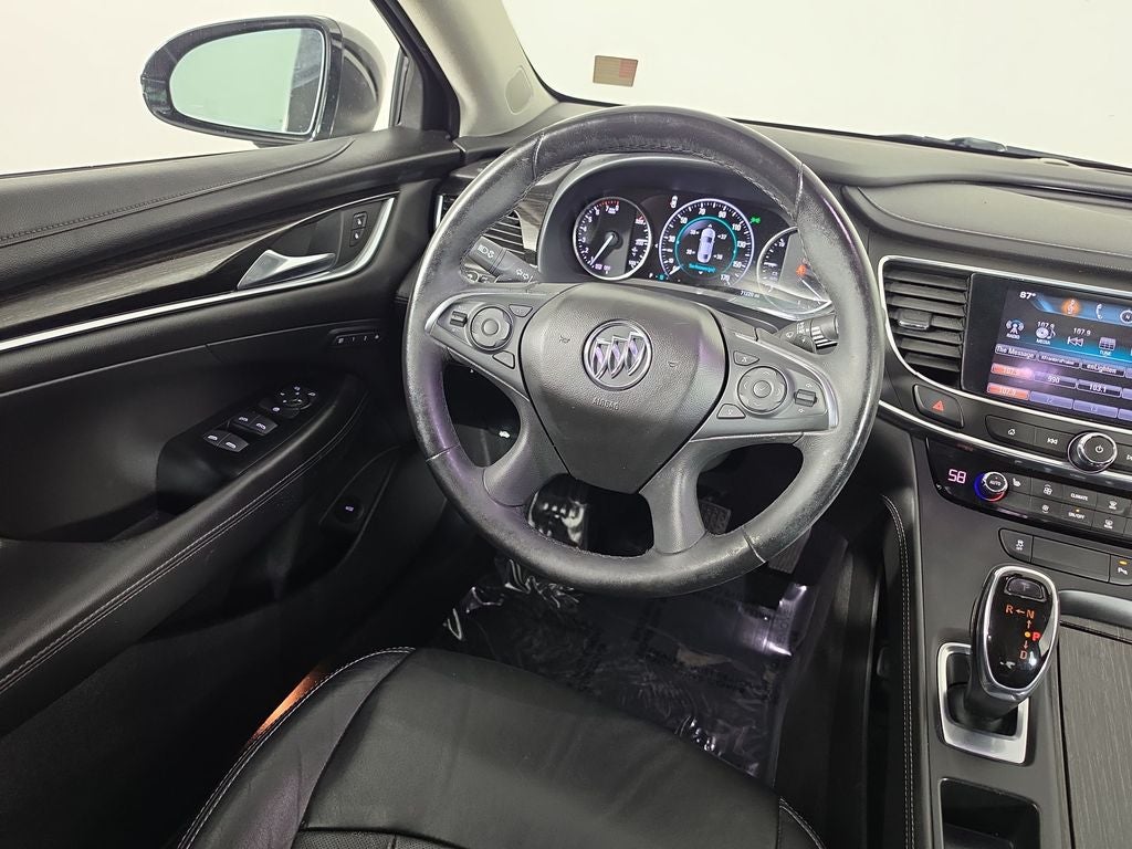 2017 Buick LaCrosse Essence