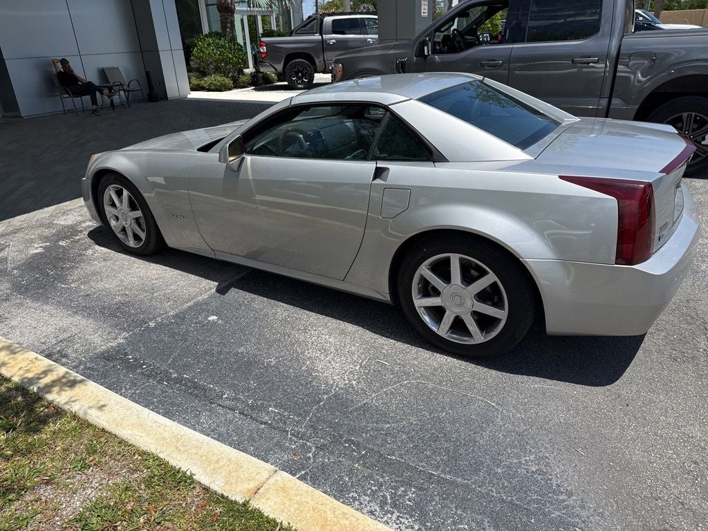 2004 Cadillac XLR Base