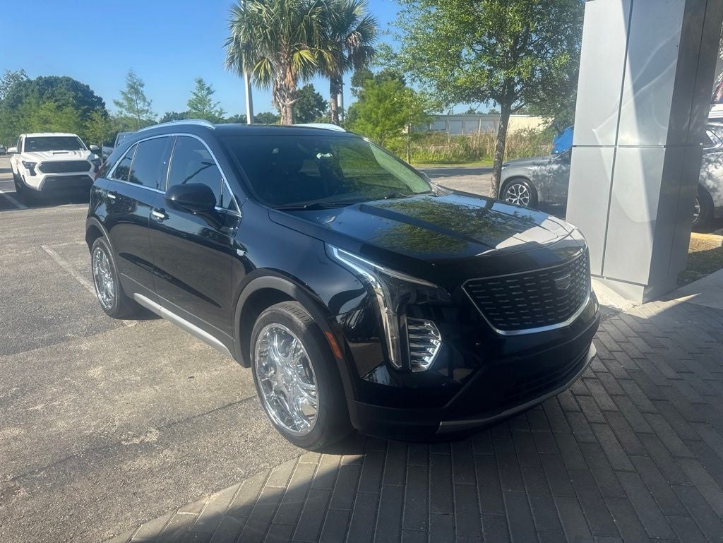 2019 Cadillac XT4 Premium Luxury