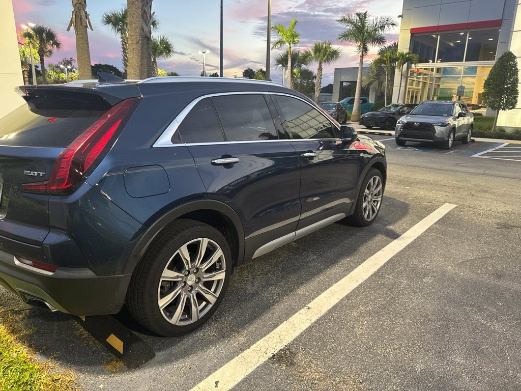 2019 Cadillac XT4 Premium Luxury