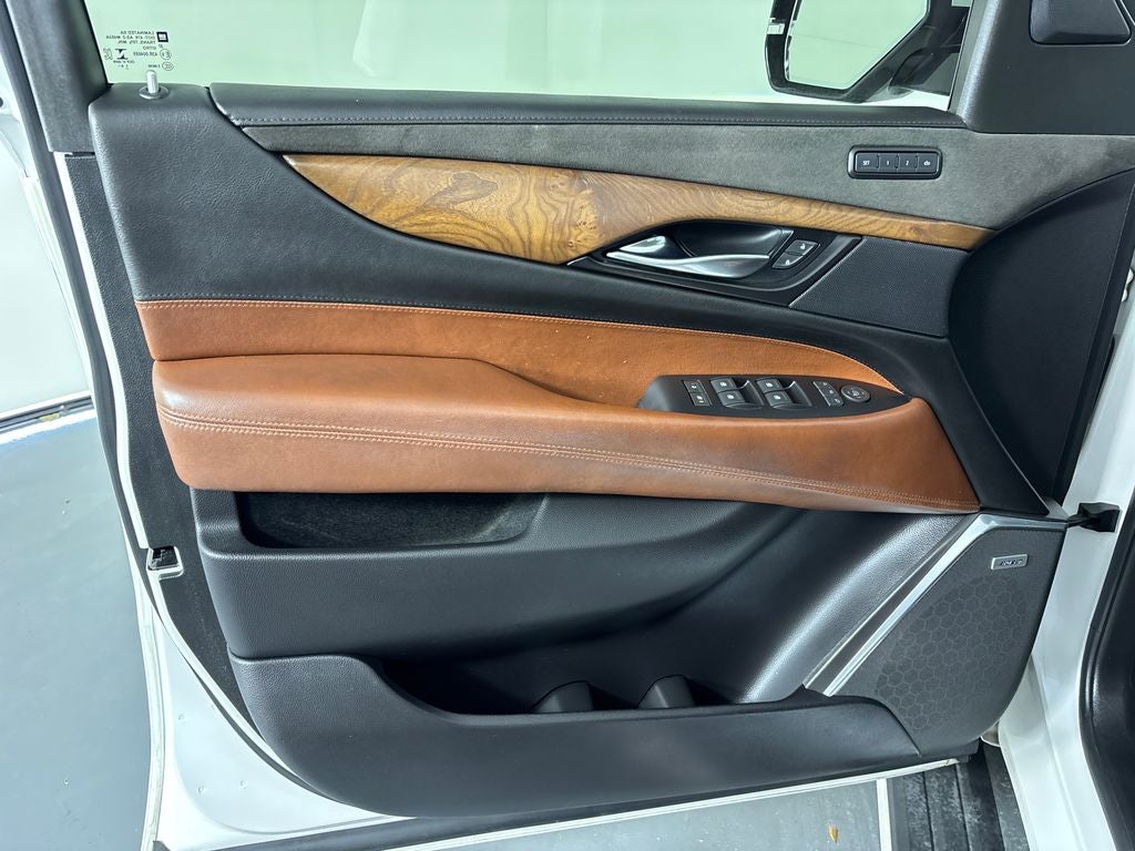 2020 Cadillac Escalade Premium Luxury