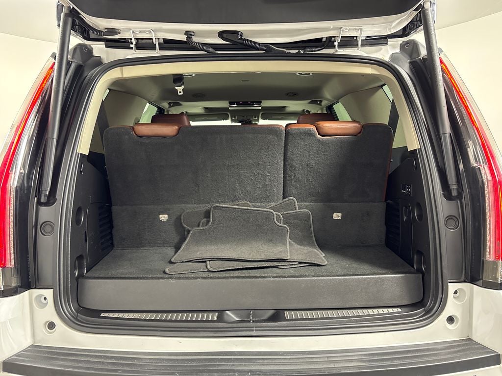 2020 Cadillac Escalade Premium Luxury