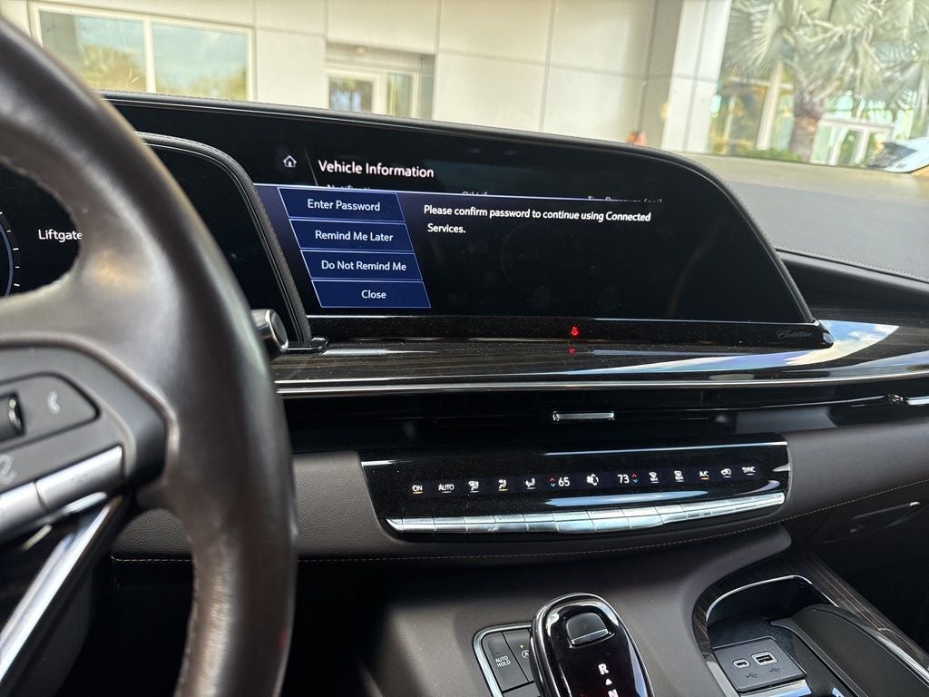 2023 Cadillac Escalade Sport