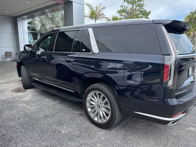 2023 Cadillac Escalade ESV Premium