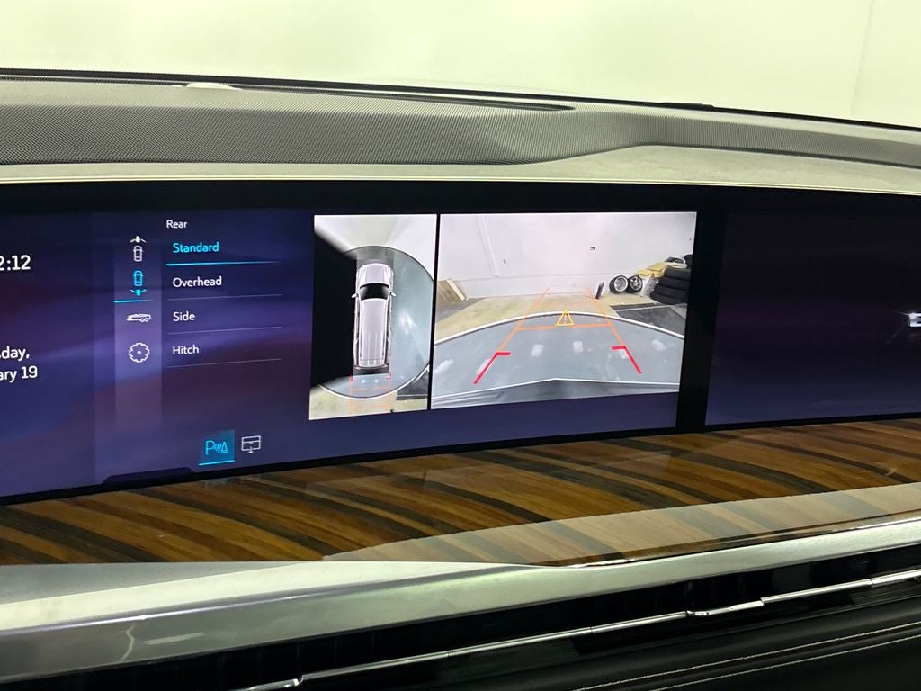 2025 Cadillac Escalade ESV Sport Platinum