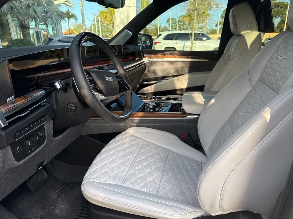 2025 Cadillac Escalade ESV Sport Platinum