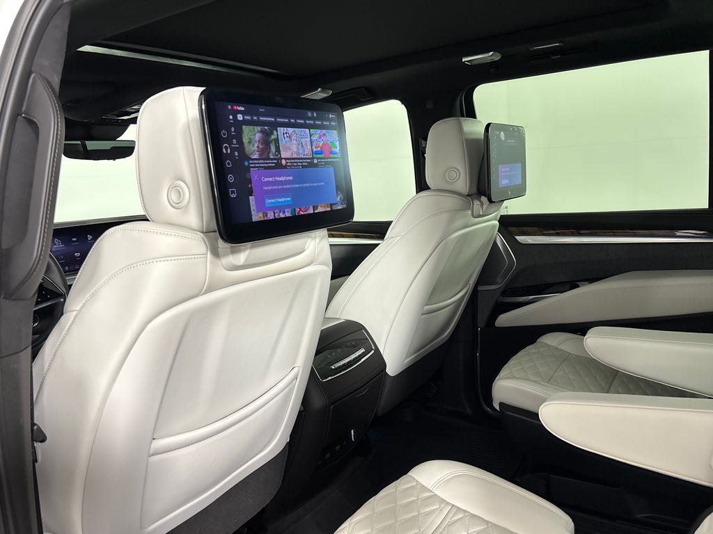 2025 Cadillac Escalade ESV Sport Platinum