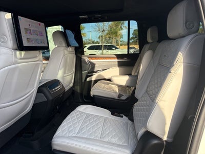 2025 Cadillac Escalade ESV Sport Platinum