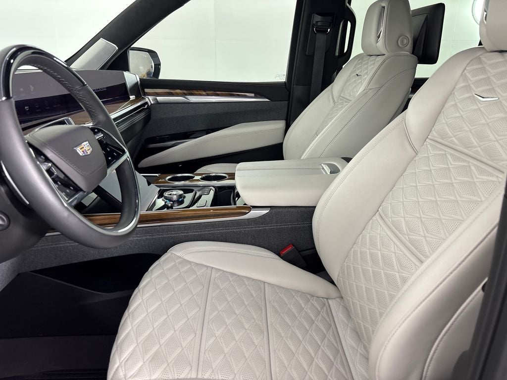 2025 Cadillac Escalade ESV Sport Platinum