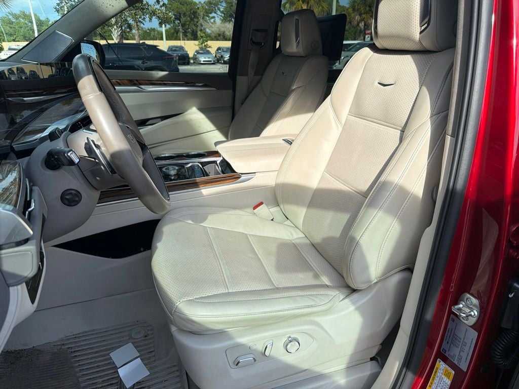2025 Cadillac Escalade ESV Sport Platinum