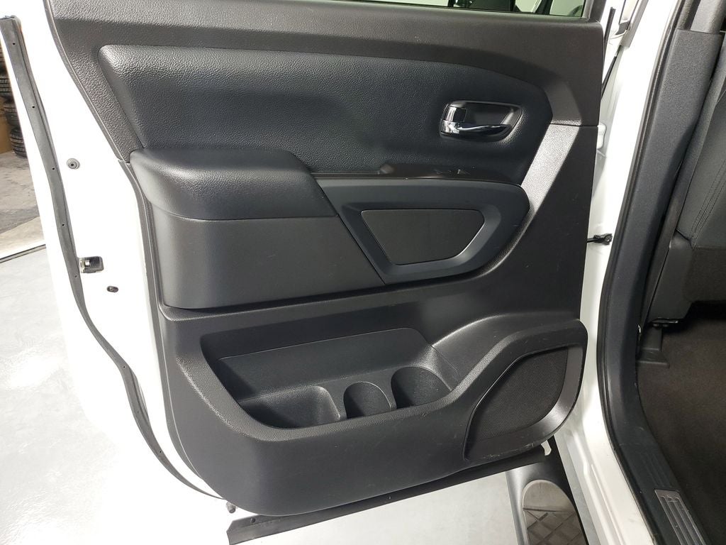 2019 Nissan Titan SV