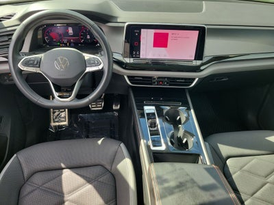 2024 Volkswagen Atlas 2.0T Peak Edition SE w/Technology