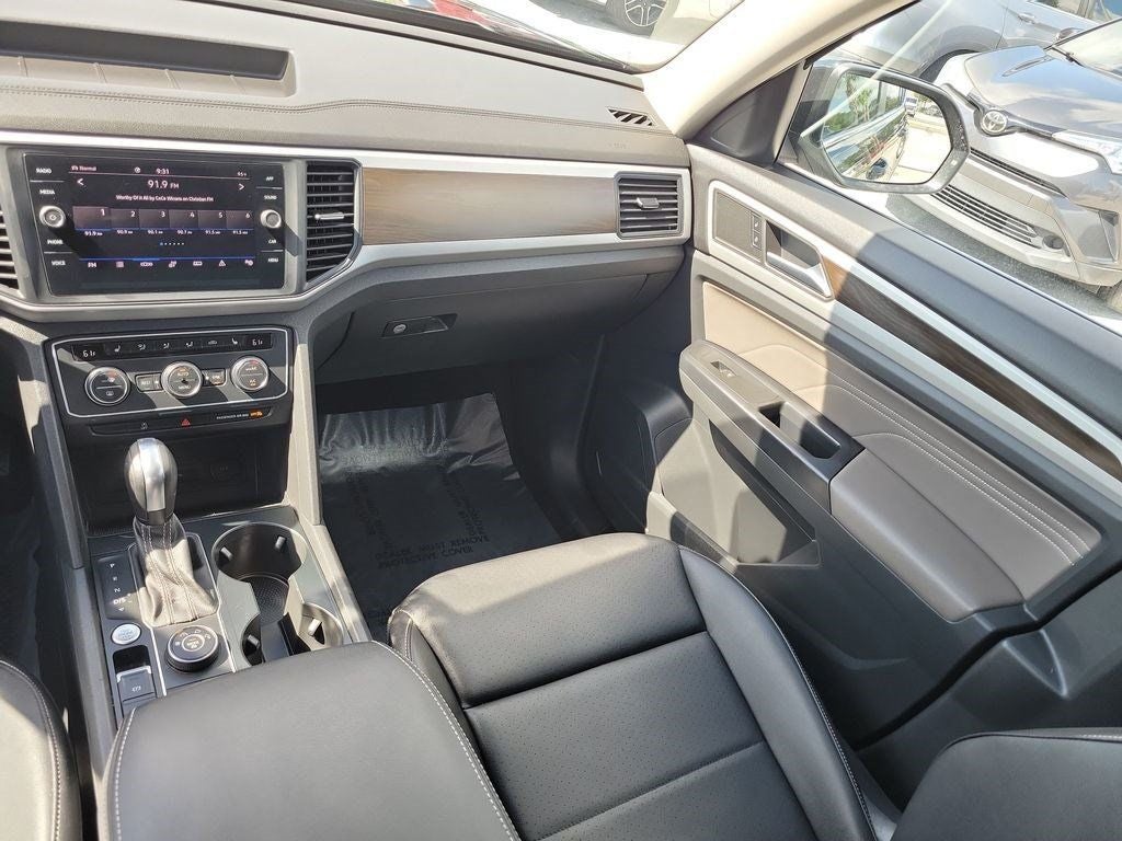 2021 Volkswagen Atlas 3.6L V6 SE w/Technology
