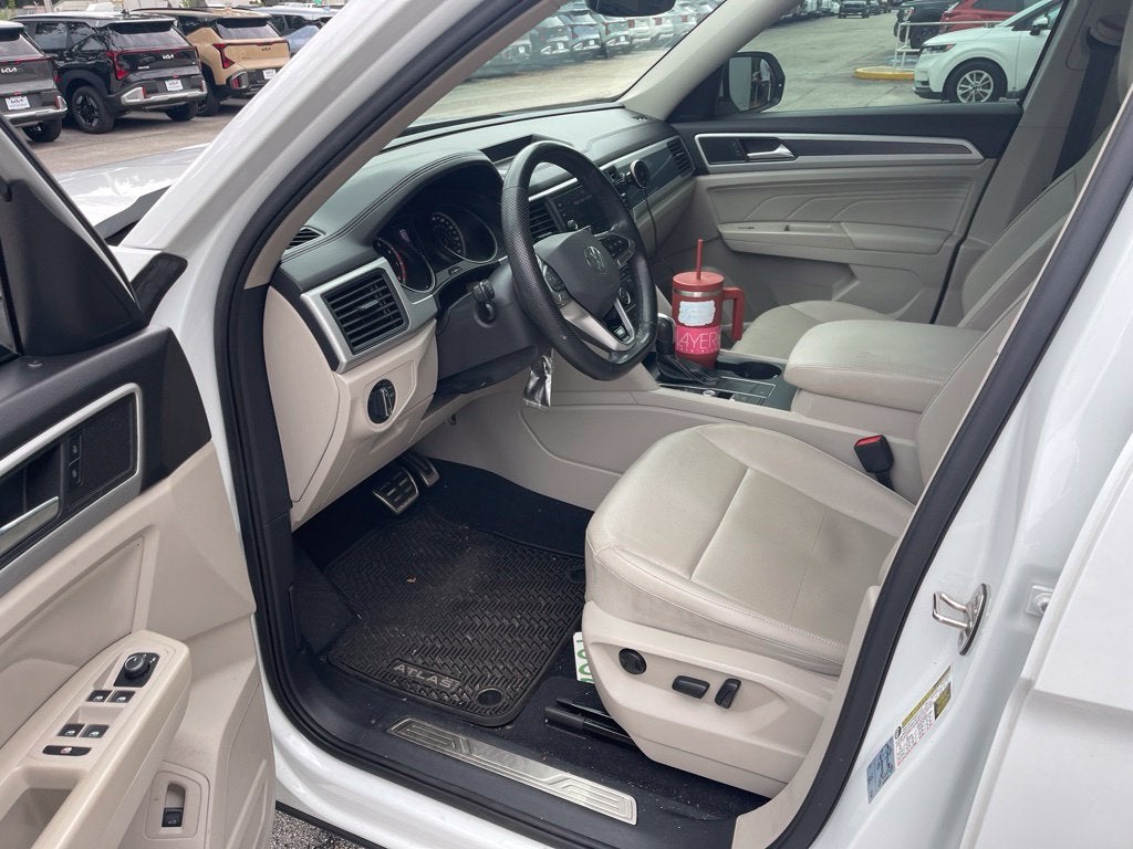 2021 Volkswagen Atlas 3.6L V6 SE w/Technology R-Line