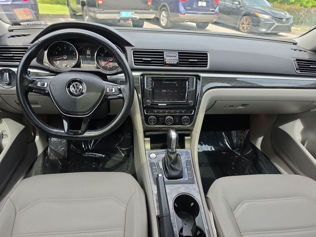 2018 Volkswagen Passat 2.0T SE