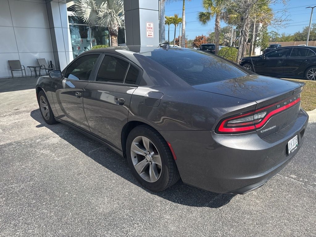 2016 Dodge Charger SXT
