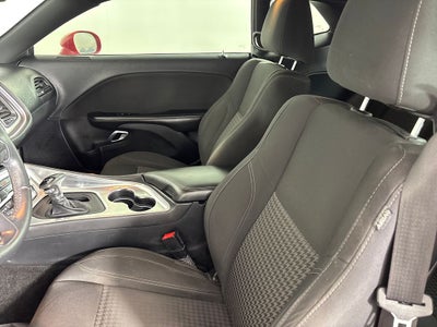 2015 Dodge Challenger SXT