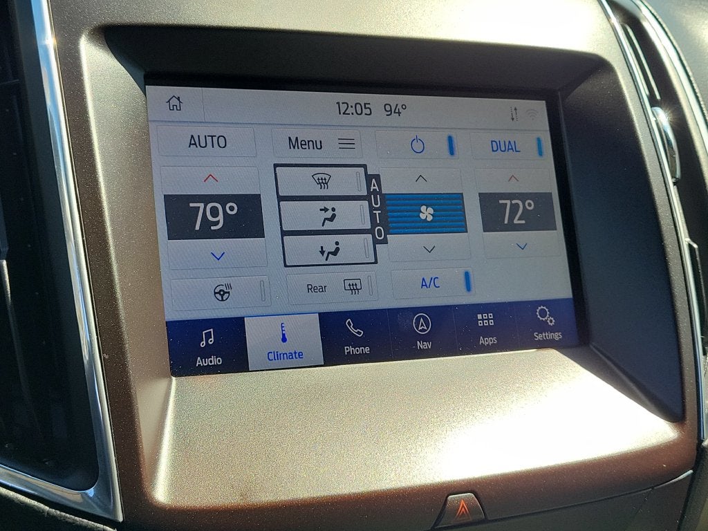 2020 Ford Edge Titanium