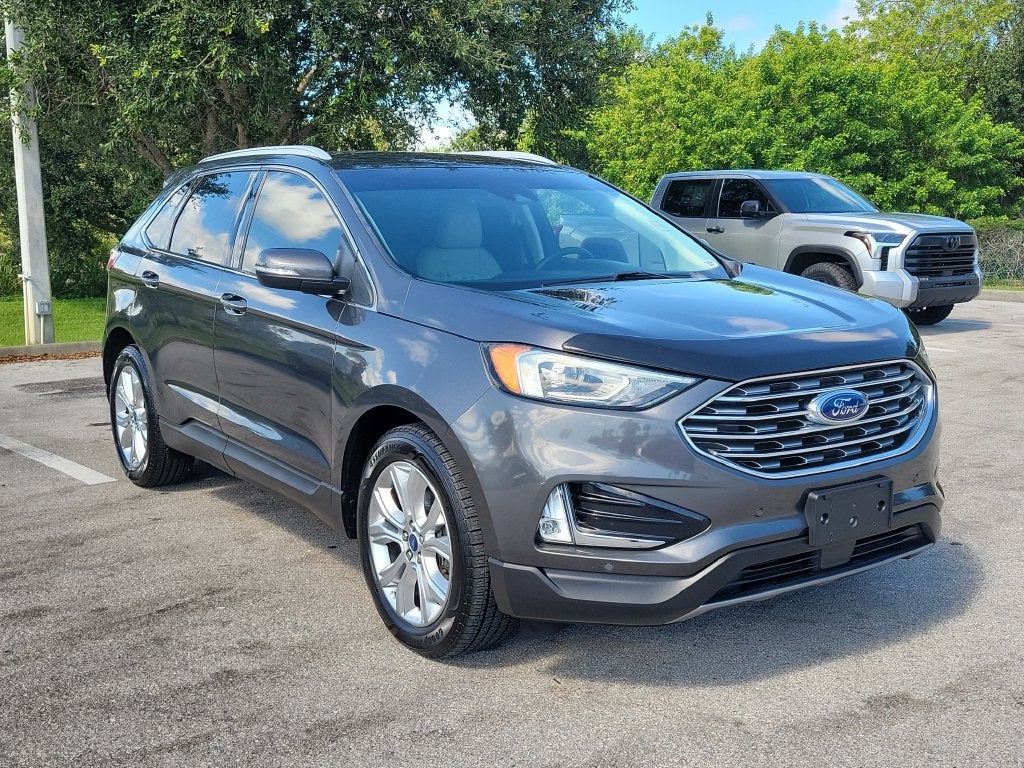 2020 Ford Edge Titanium