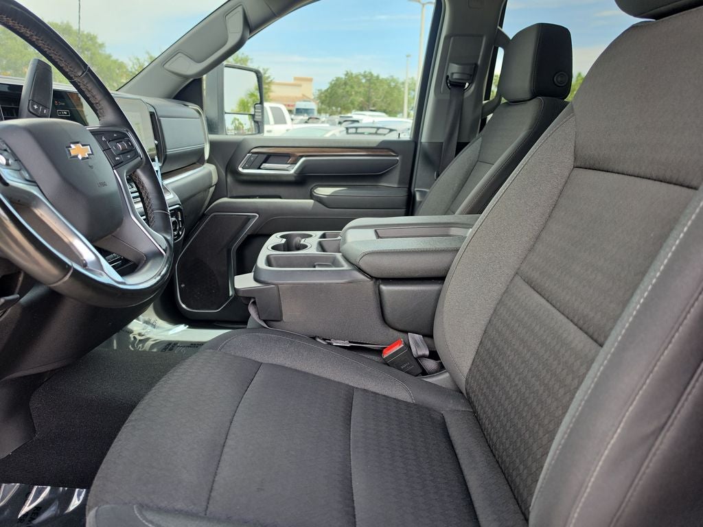 2025 Chevrolet Silverado 2500HD LT