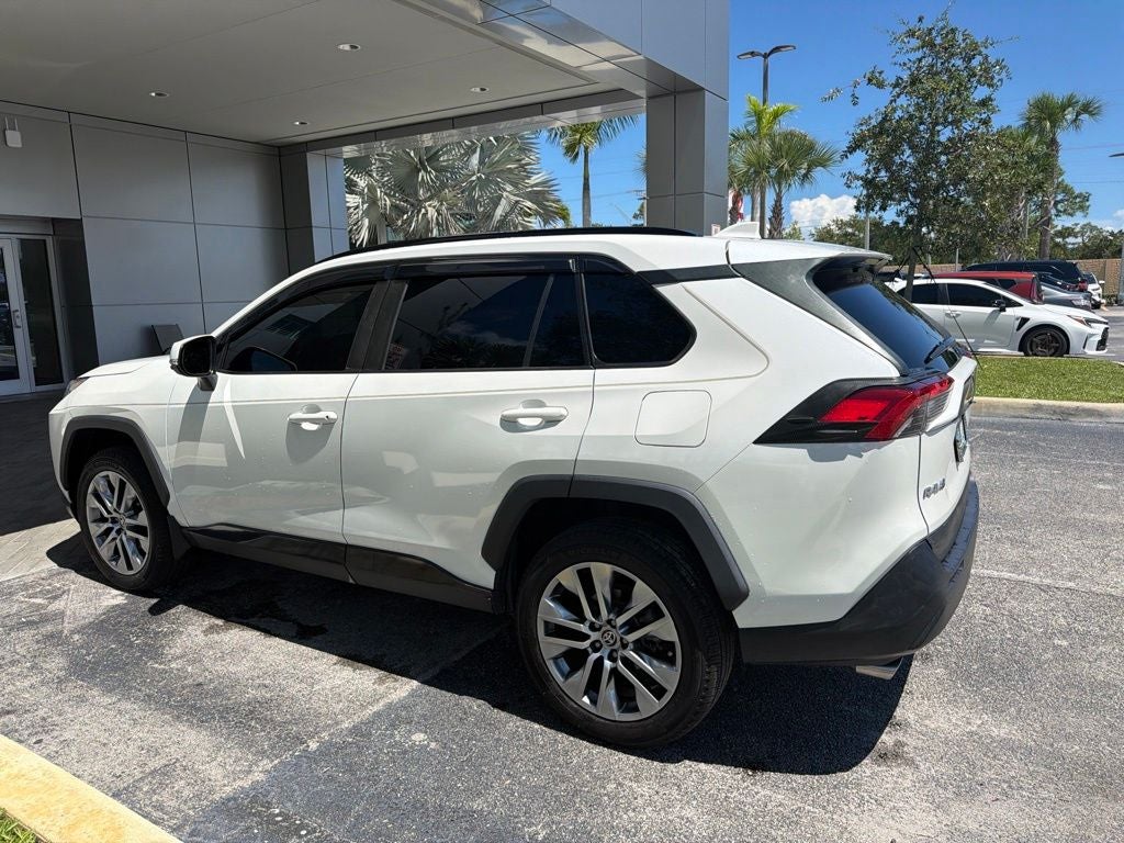 2022 Toyota RAV4 XLE Premium