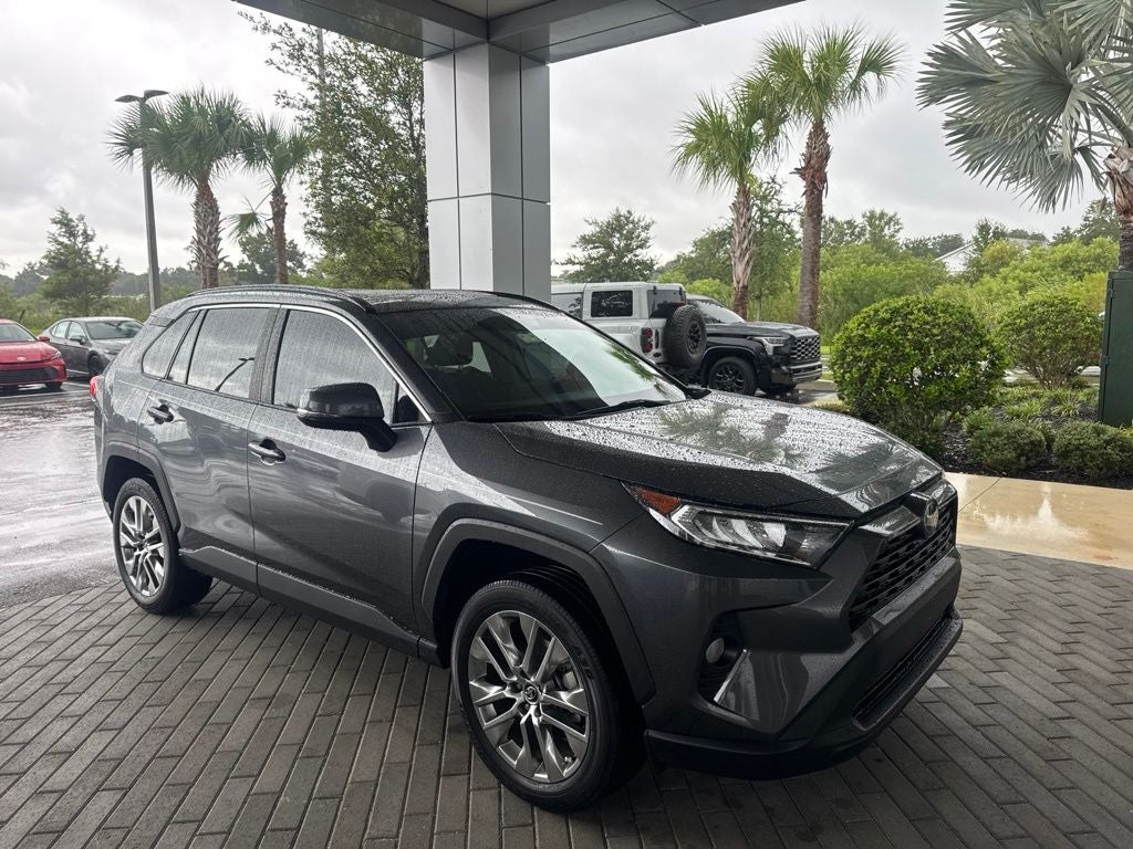 2021 Toyota RAV4 XLE Premium