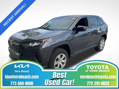 2022 Toyota RAV4 LE