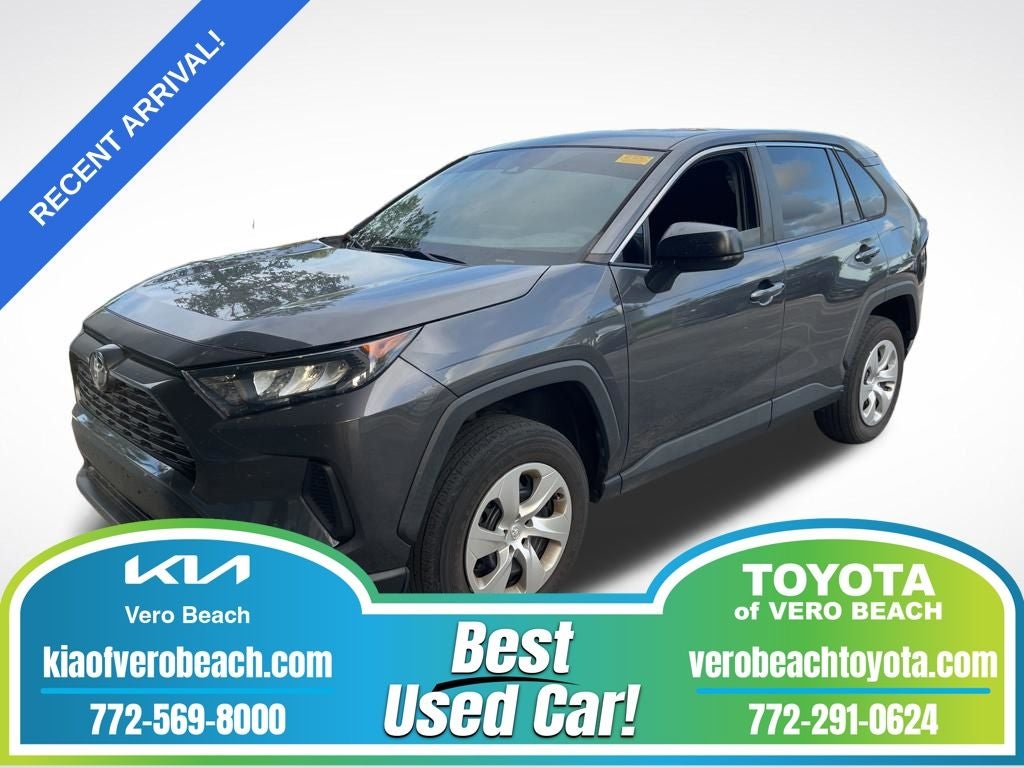 2022 Toyota RAV4 LE