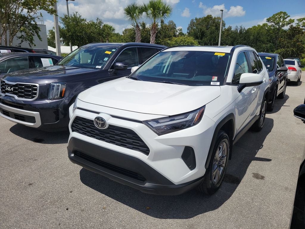 2024 Toyota RAV4 XLE