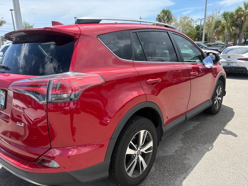 2017 Toyota RAV4 XLE