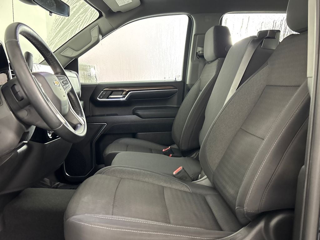 2023 Chevrolet Silverado 1500 LT LT1