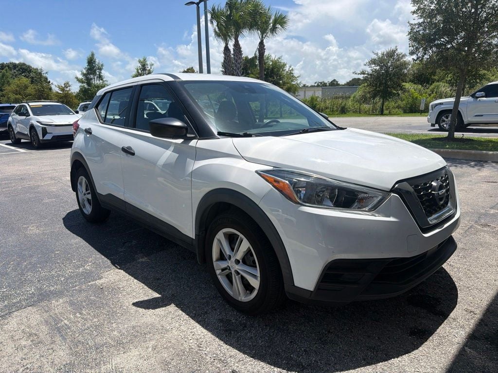 2020 Nissan Kicks S