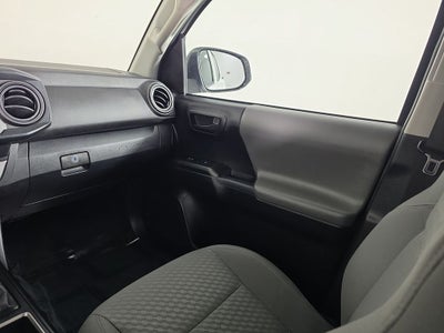 2022 Toyota Tacoma SR V6