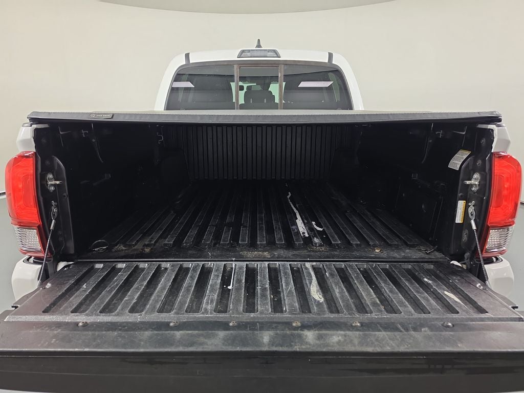 2022 Toyota Tacoma SR V6