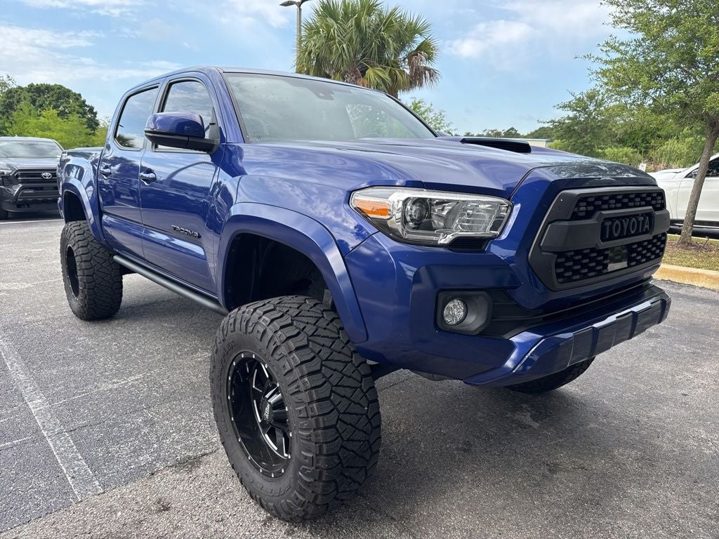 2022 Toyota Tacoma TRD Sport V6