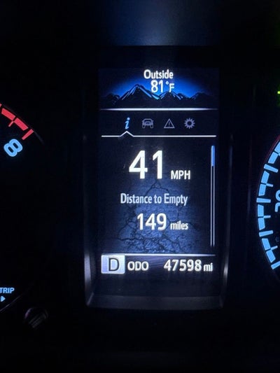 2022 Toyota Tacoma SR V6