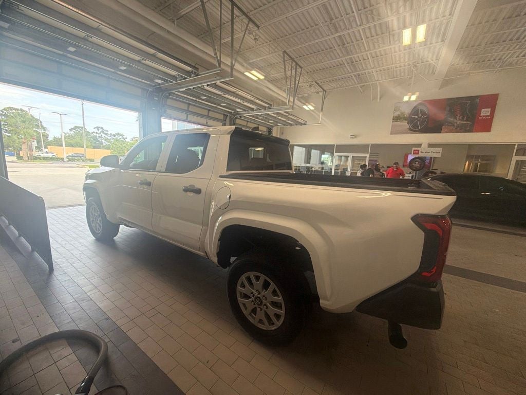 2025 Toyota Tacoma SR