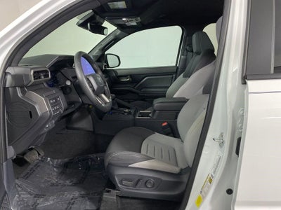 2024 Toyota Tacoma Hybrid TRD Off Road