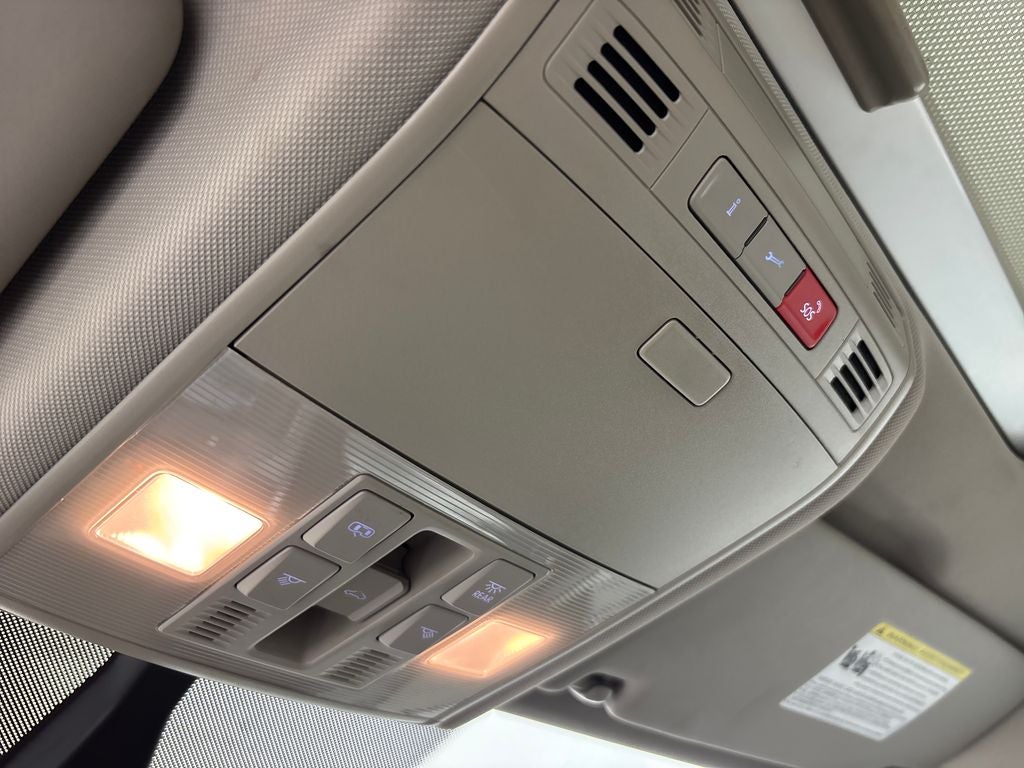 2017 Volkswagen Golf Wolfsburg