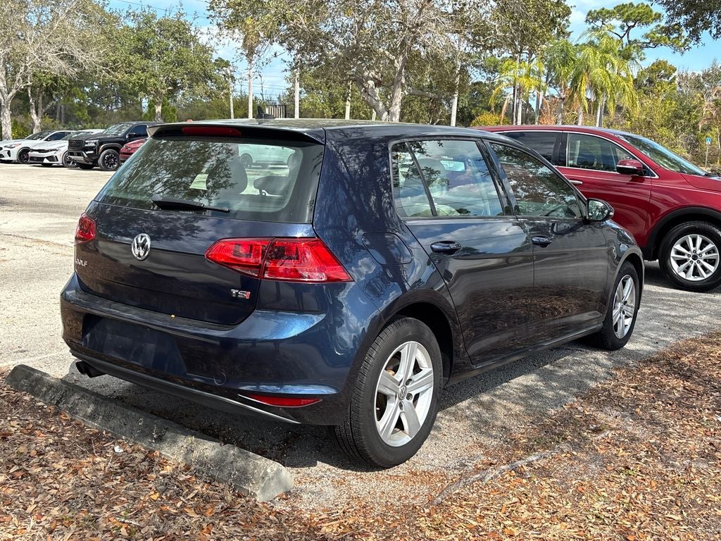 2017 Volkswagen Golf Wolfsburg