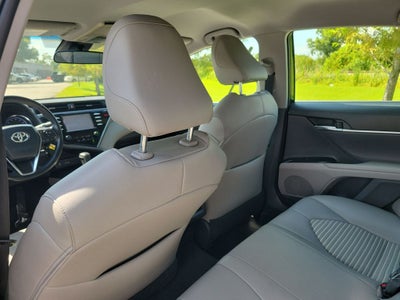 2018 Toyota Camry SE