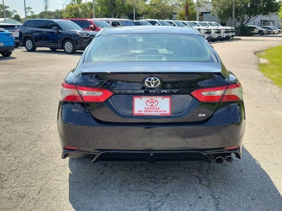 2018 Toyota Camry SE