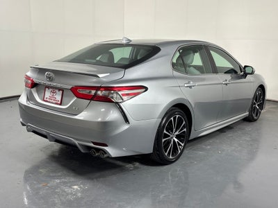 2019 Toyota Camry SE