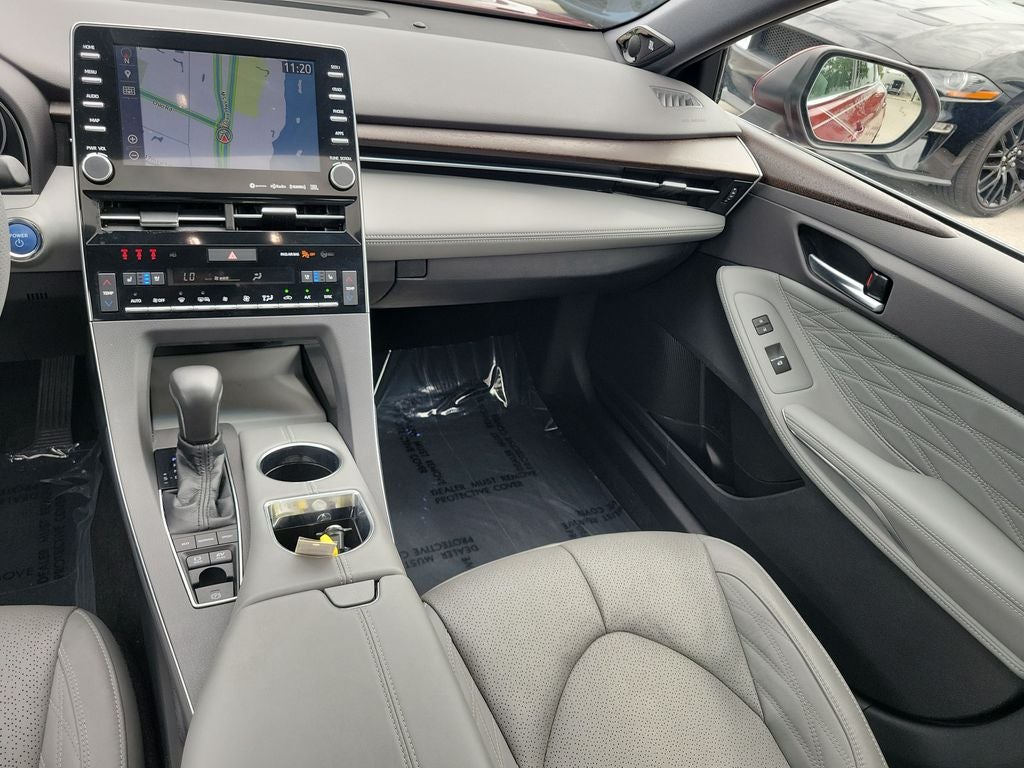 2019 Toyota Avalon Hybrid Limited